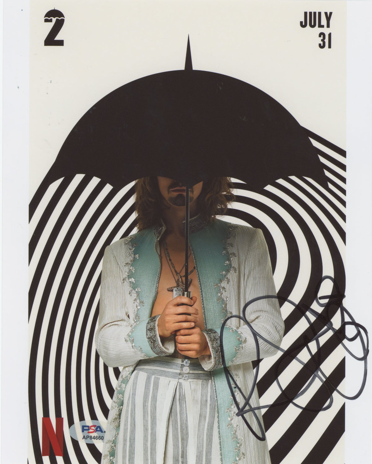 Robert Sheehan The Umbrella Academy Authentic Signed 8x10 Photo PSA/DNA AP84660