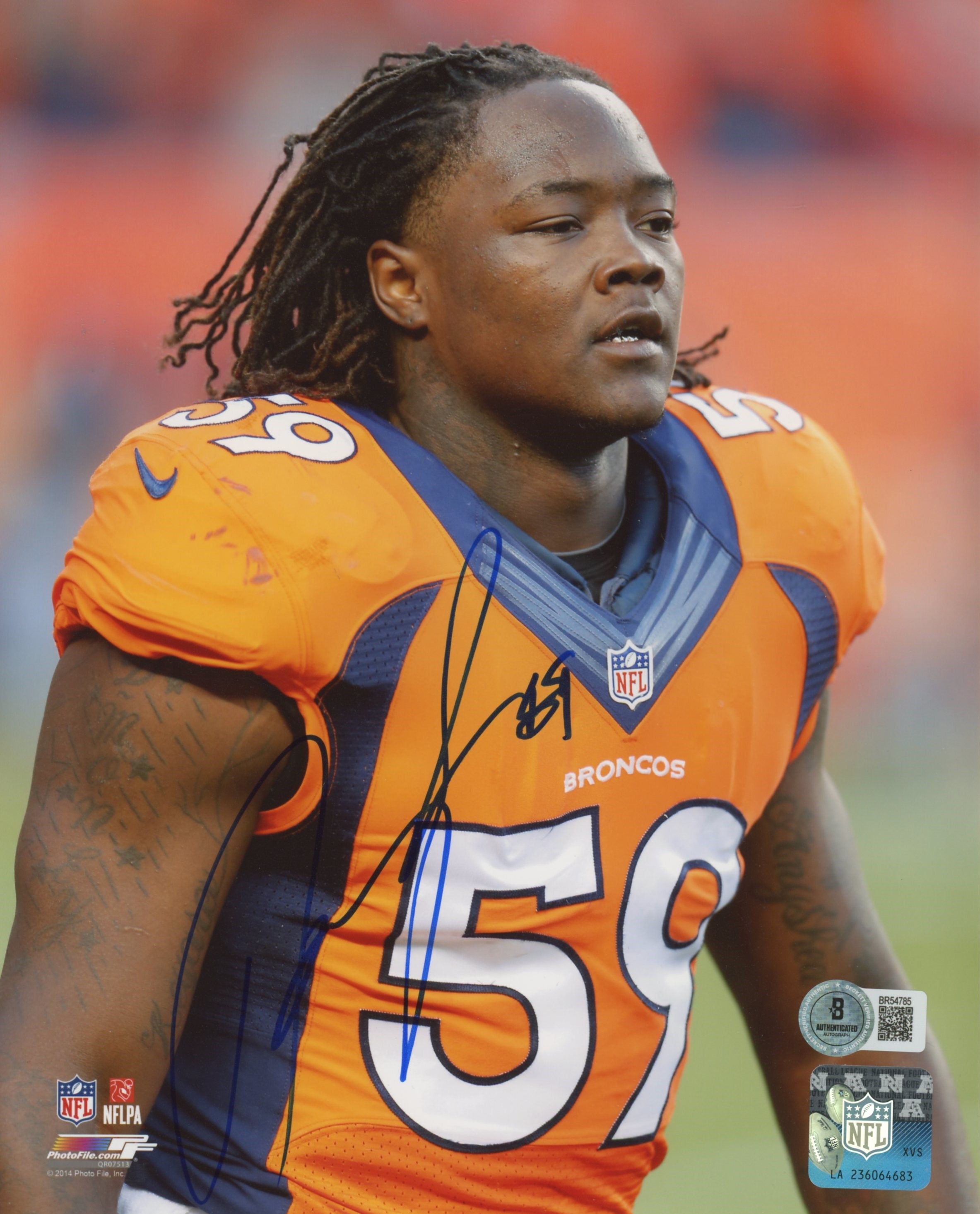 Broncos Danny Trevathan Authentic Signed 8x10 Photo Autographed BAS #BR54785