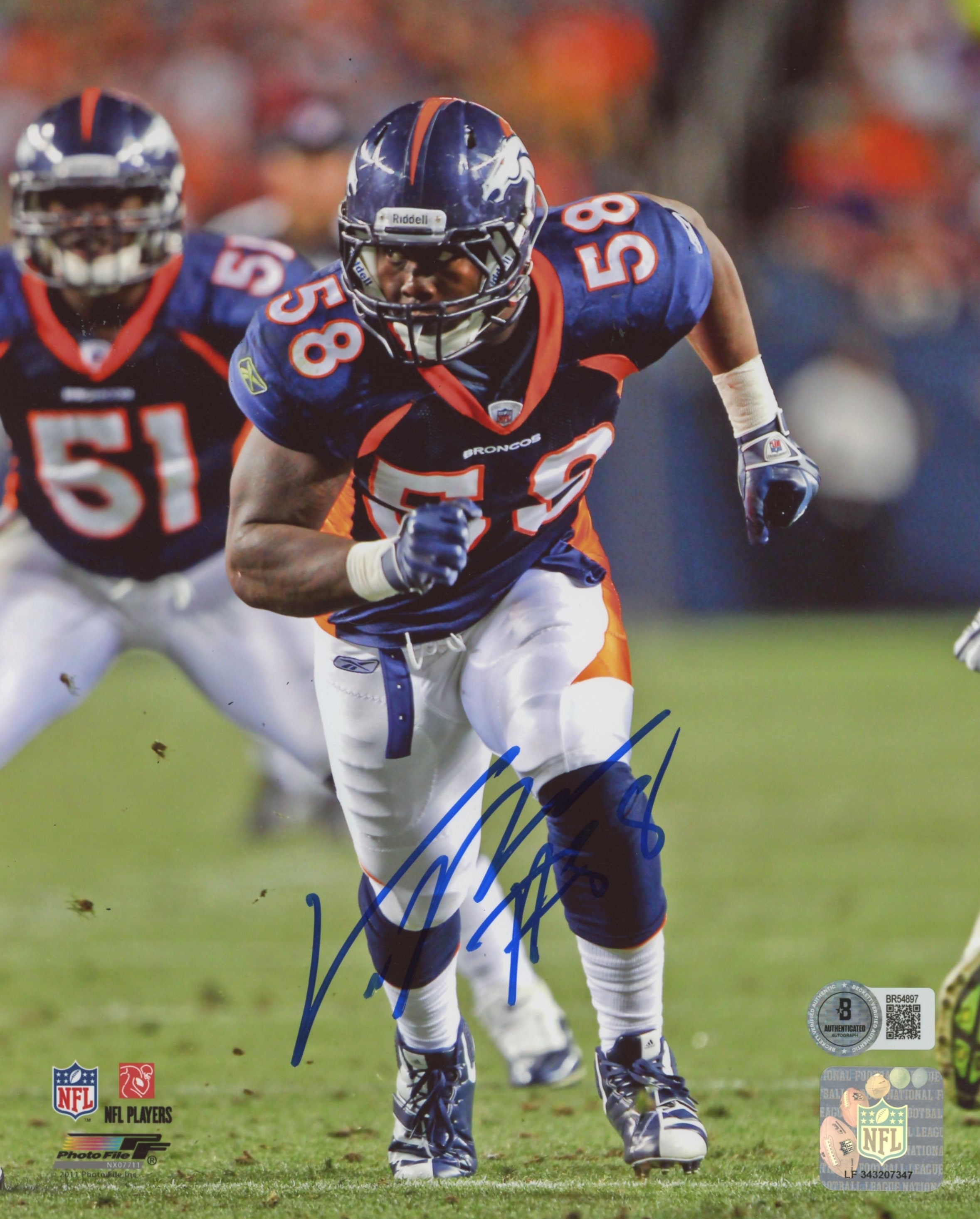 Broncos Von Miller Authentic Signed 8x10 Photo Autographed BAS #BR54897