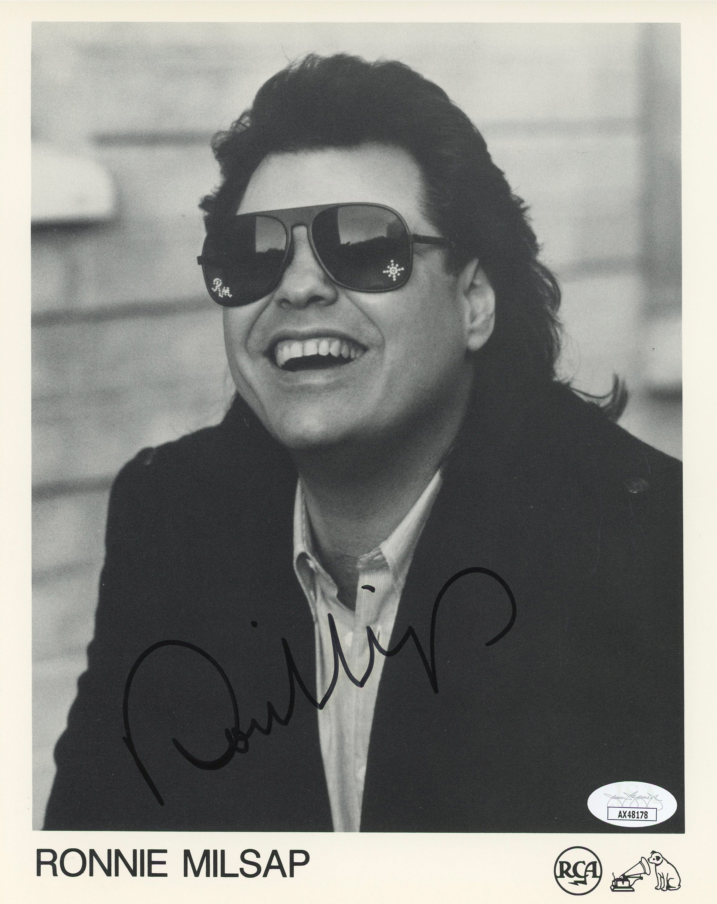 Ronnie Milsap Country Musician Authentic Signed 8x10 Photo JSA #AX48178