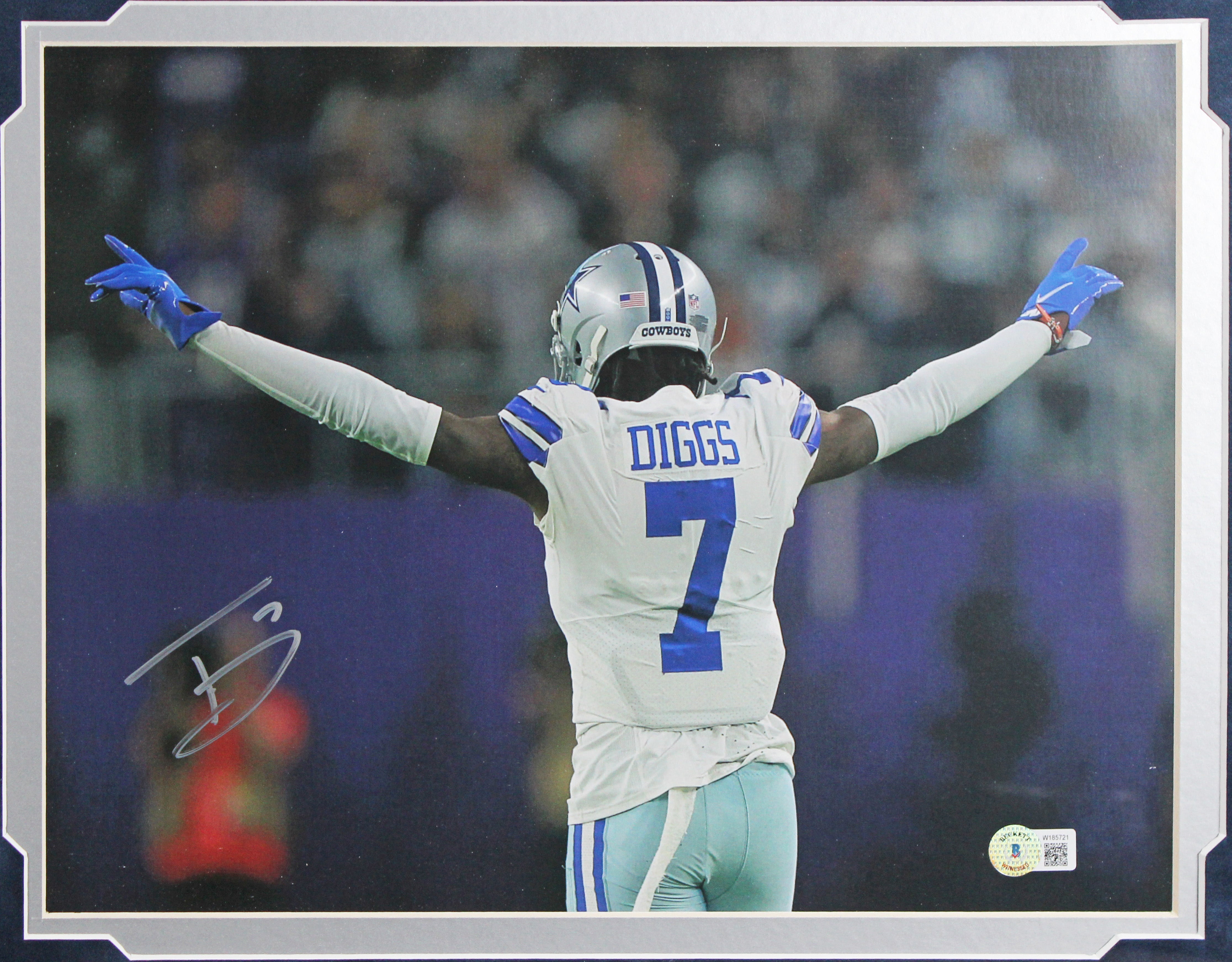 Cowboys Trevon Diggs Authentic Signed 11x14 Framed Photo BAS #W185721