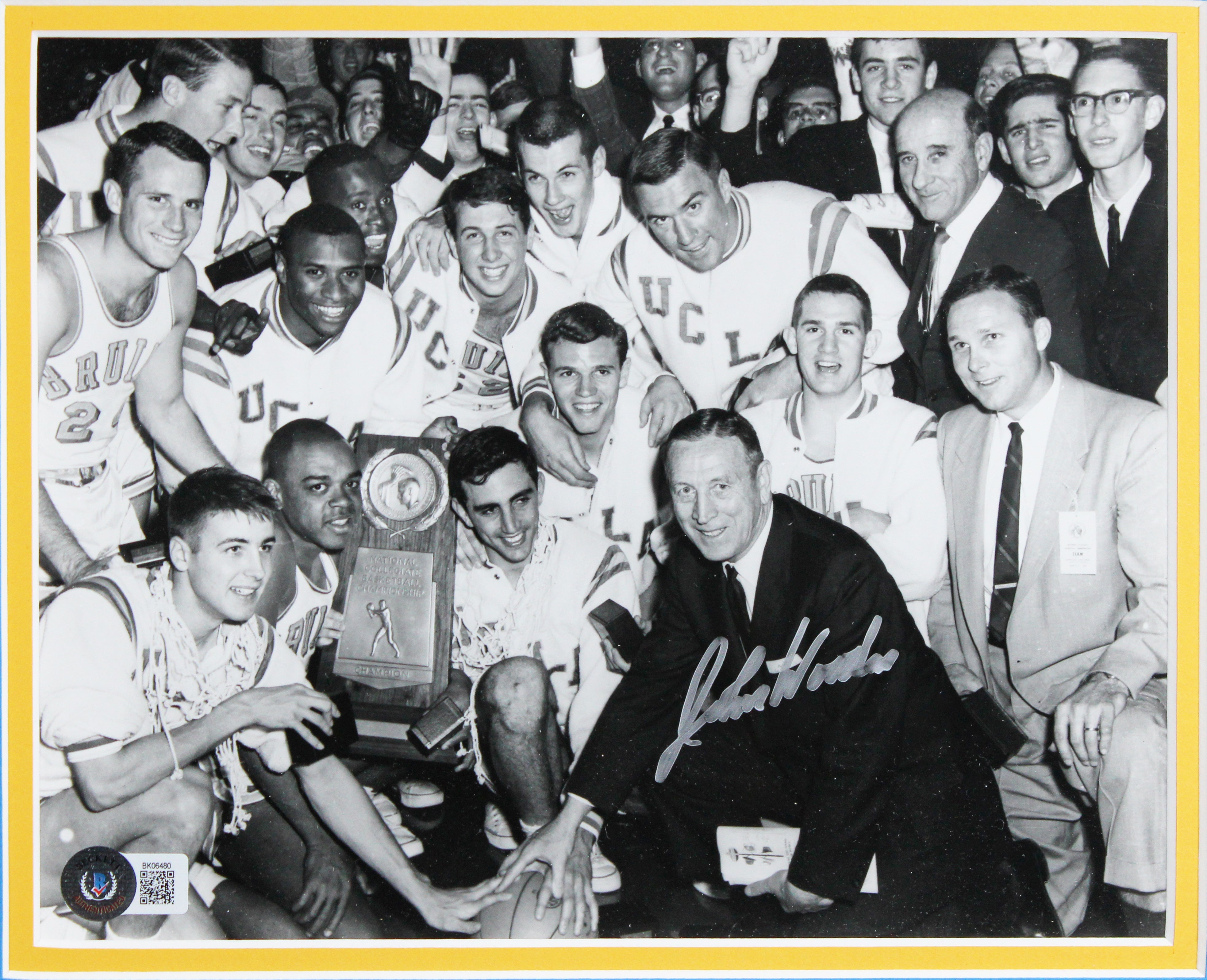 UCLA John Wooden Authentic Signed 8x10 Framed Photo Autographed BAS #BK06480