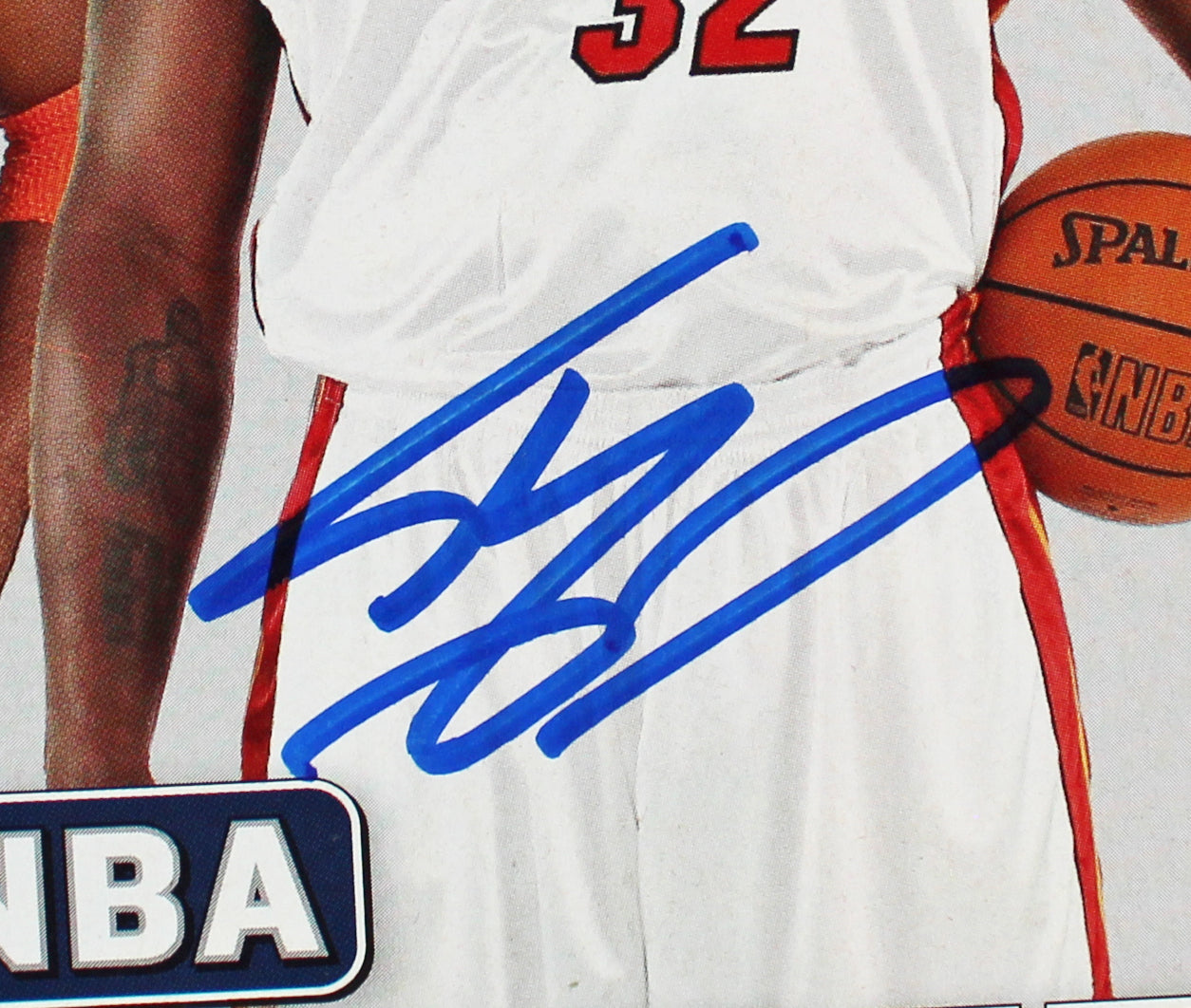 Heat Shaquille O'Neal Signed April 2005 Sports Illustrated Magazine BAS Witness