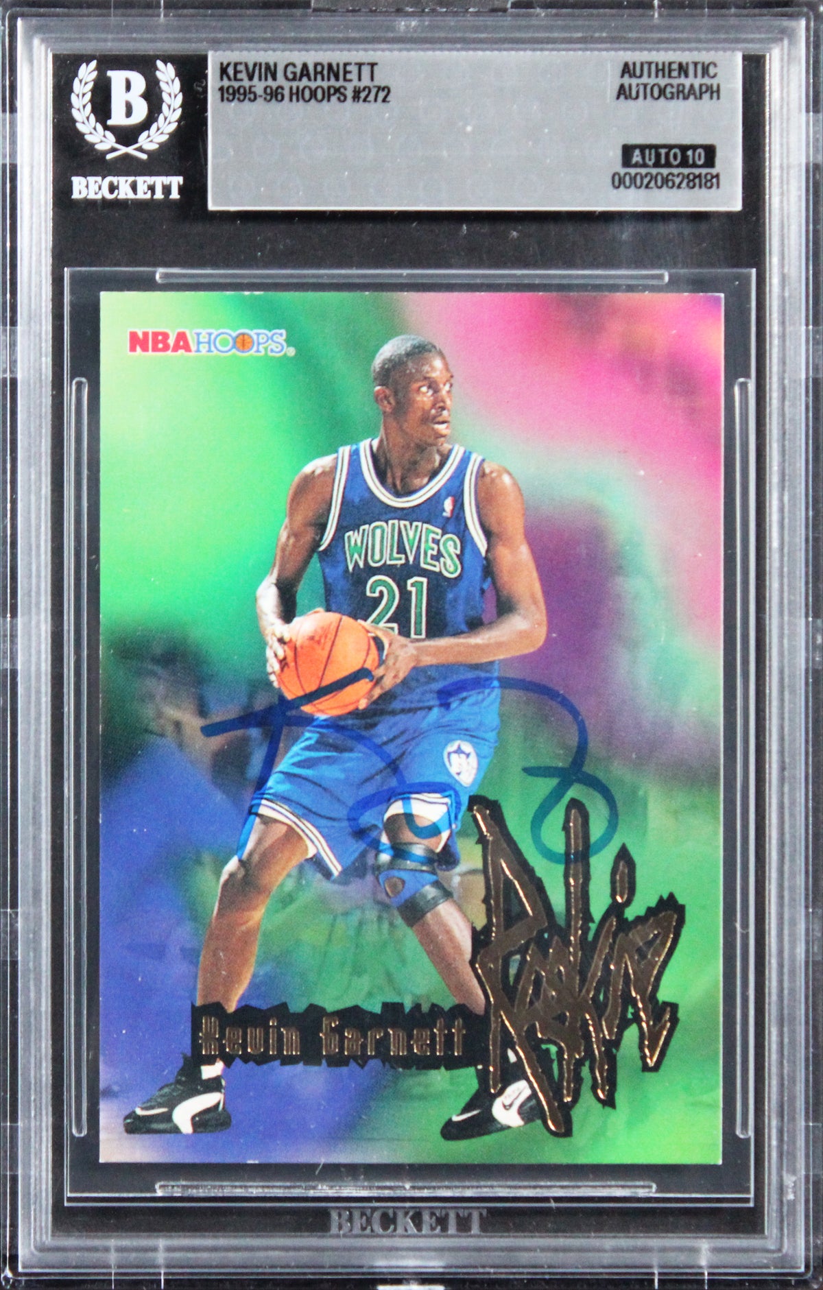 Timberwolves Kevin Garnett Signed 1995 Hoops #272 RC Card Auto 10! BAS Slabbed