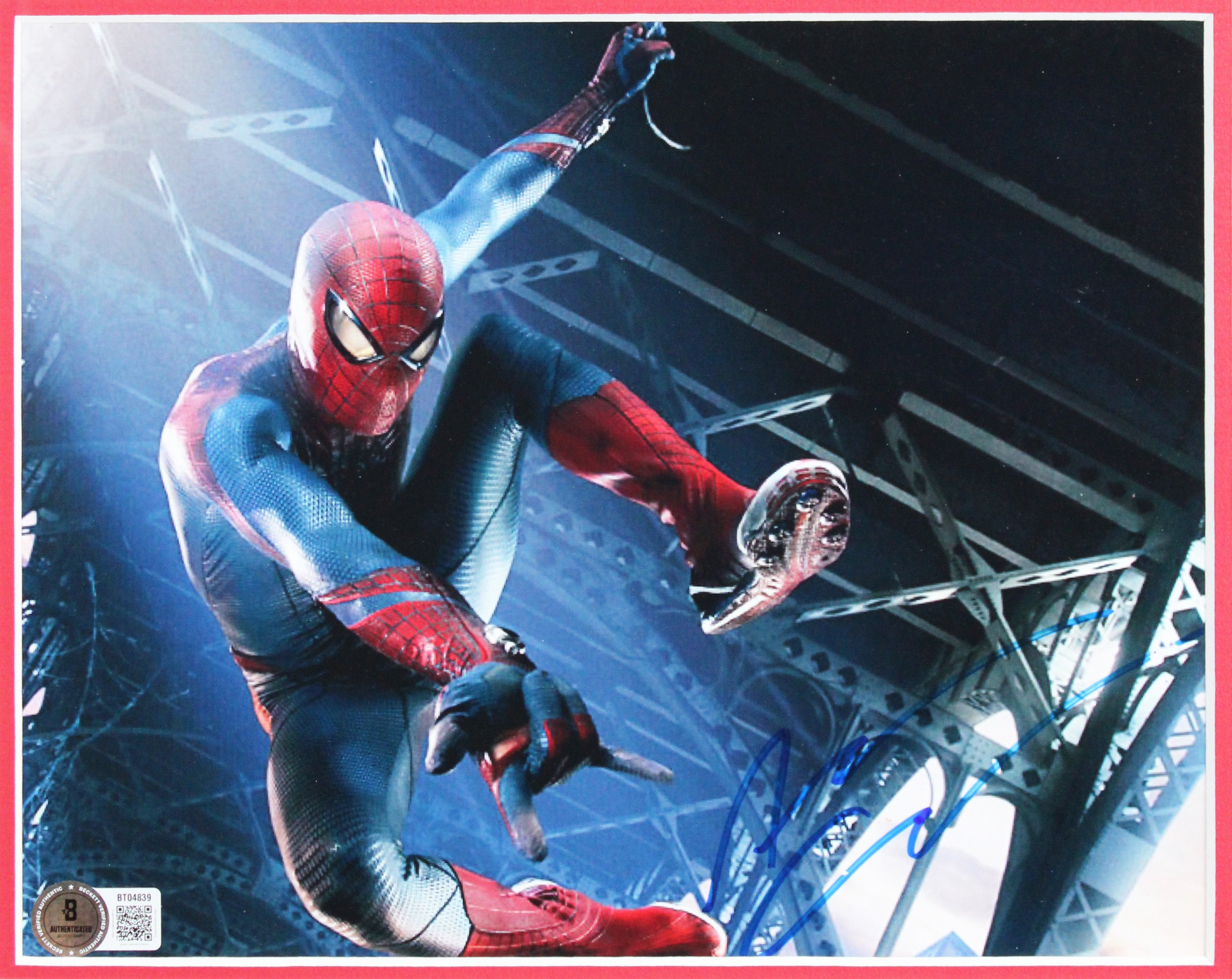 Andrew Garfield The Amazing Spider-Man Signed 8x10 Framed Photo BAS #BT04839