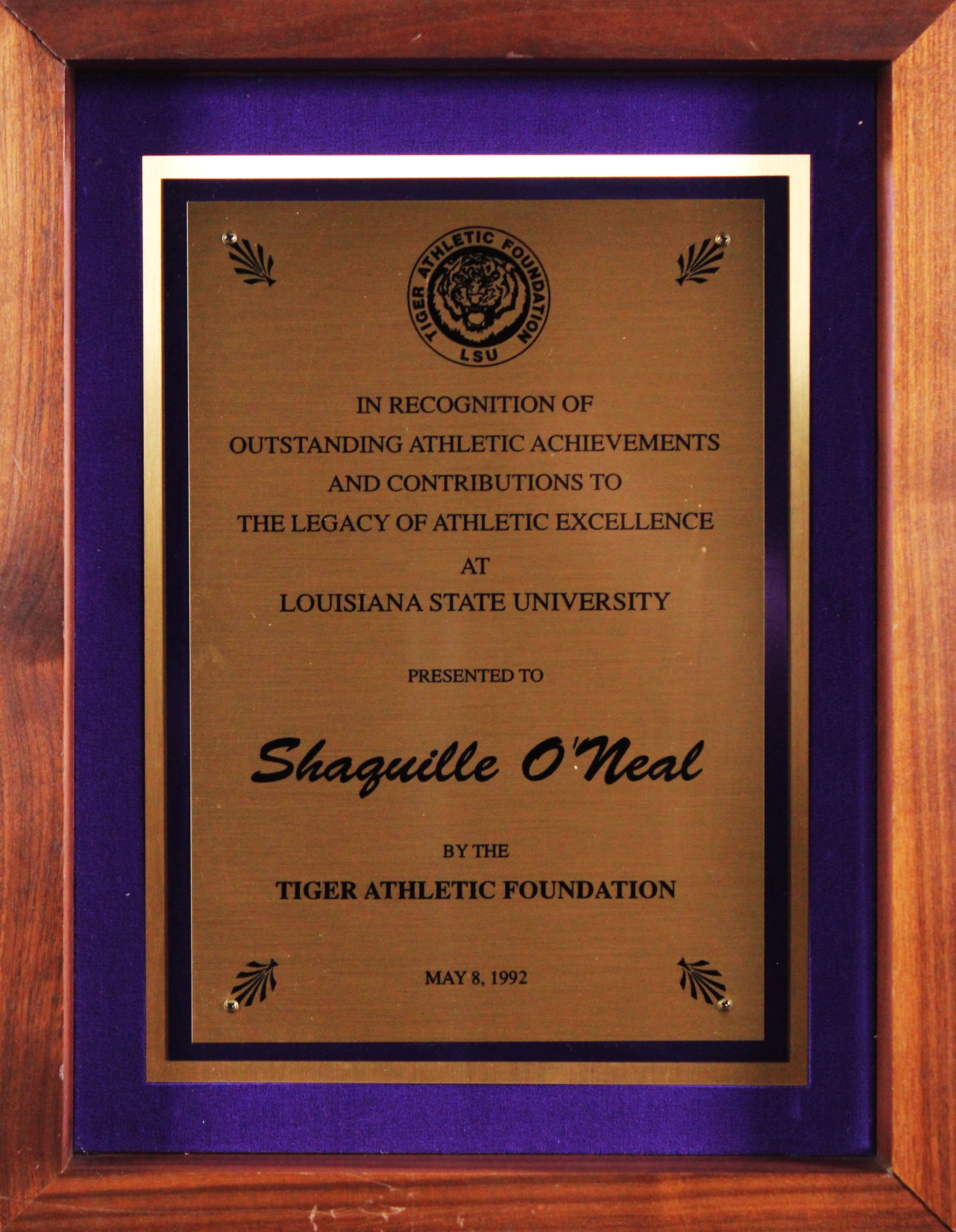 Shaquille O'Neal 1992 Outstanding Athletic Achievements and Contributions Plaque