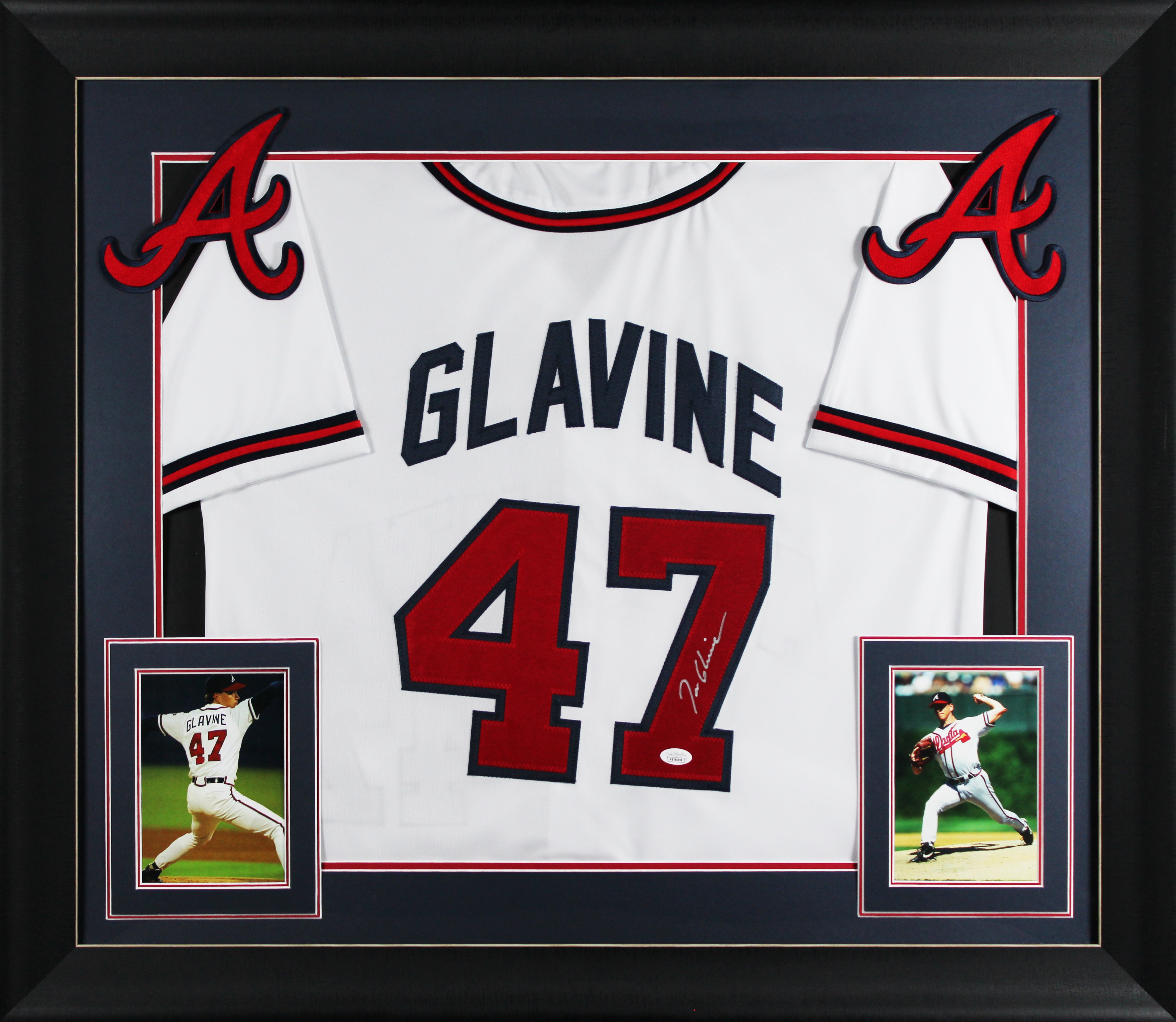 Tom Glavine Authentic Signed White Pro Style Framed Display JSA #WB786698