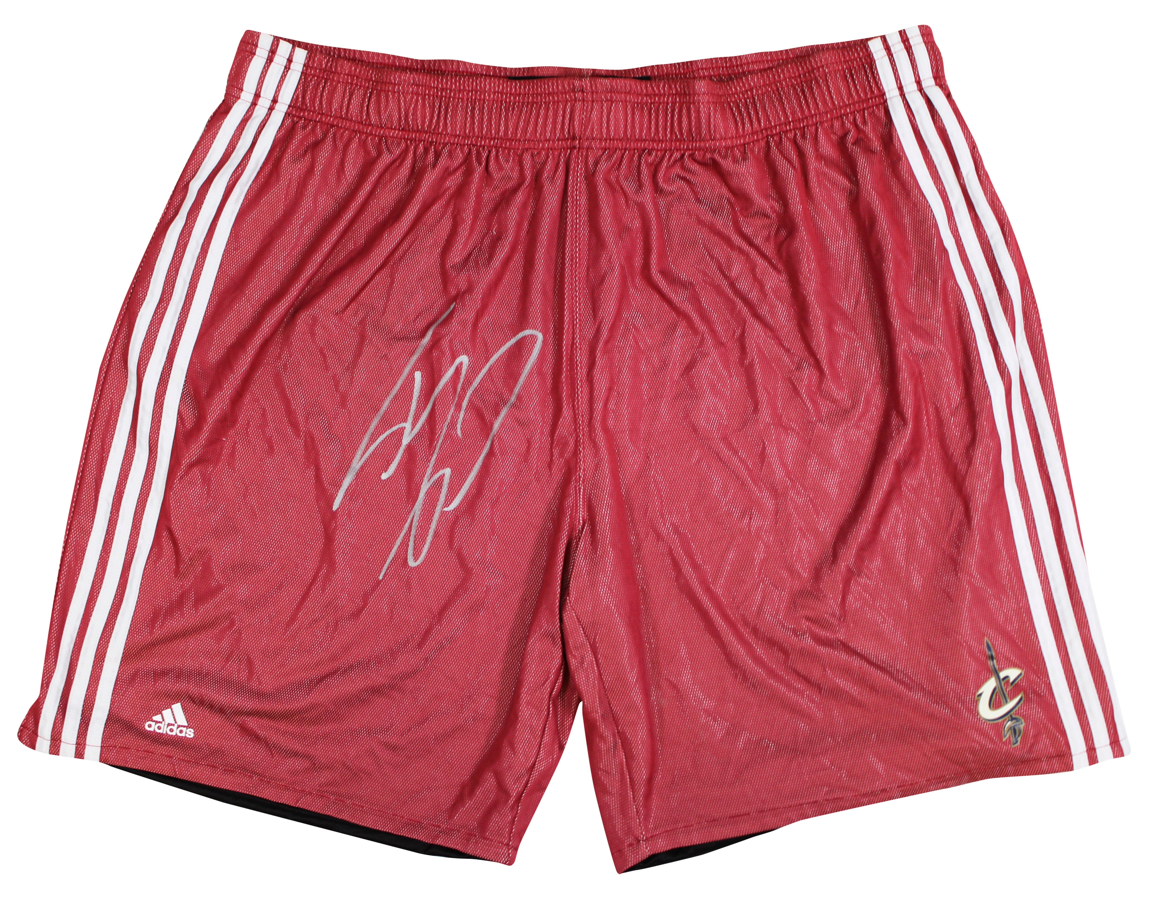 Cavaliers Shaquille O'Neal Signed Red Adidas Practice Shorts BAS Wit #2W958086