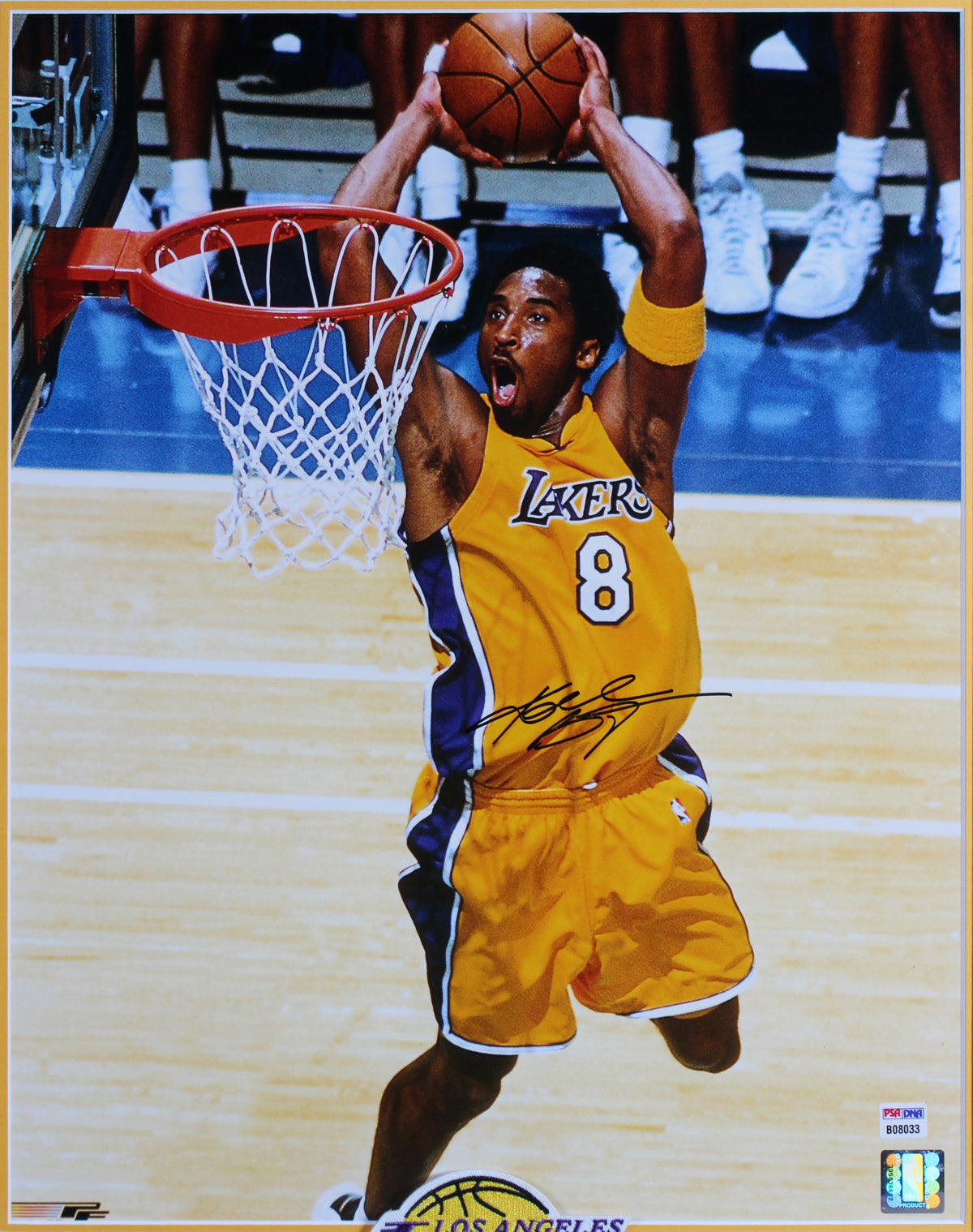 Lakers Kobe Bryant Signed 16x20 Framed Vertical Dunking Photo PSA/DNA #B08033