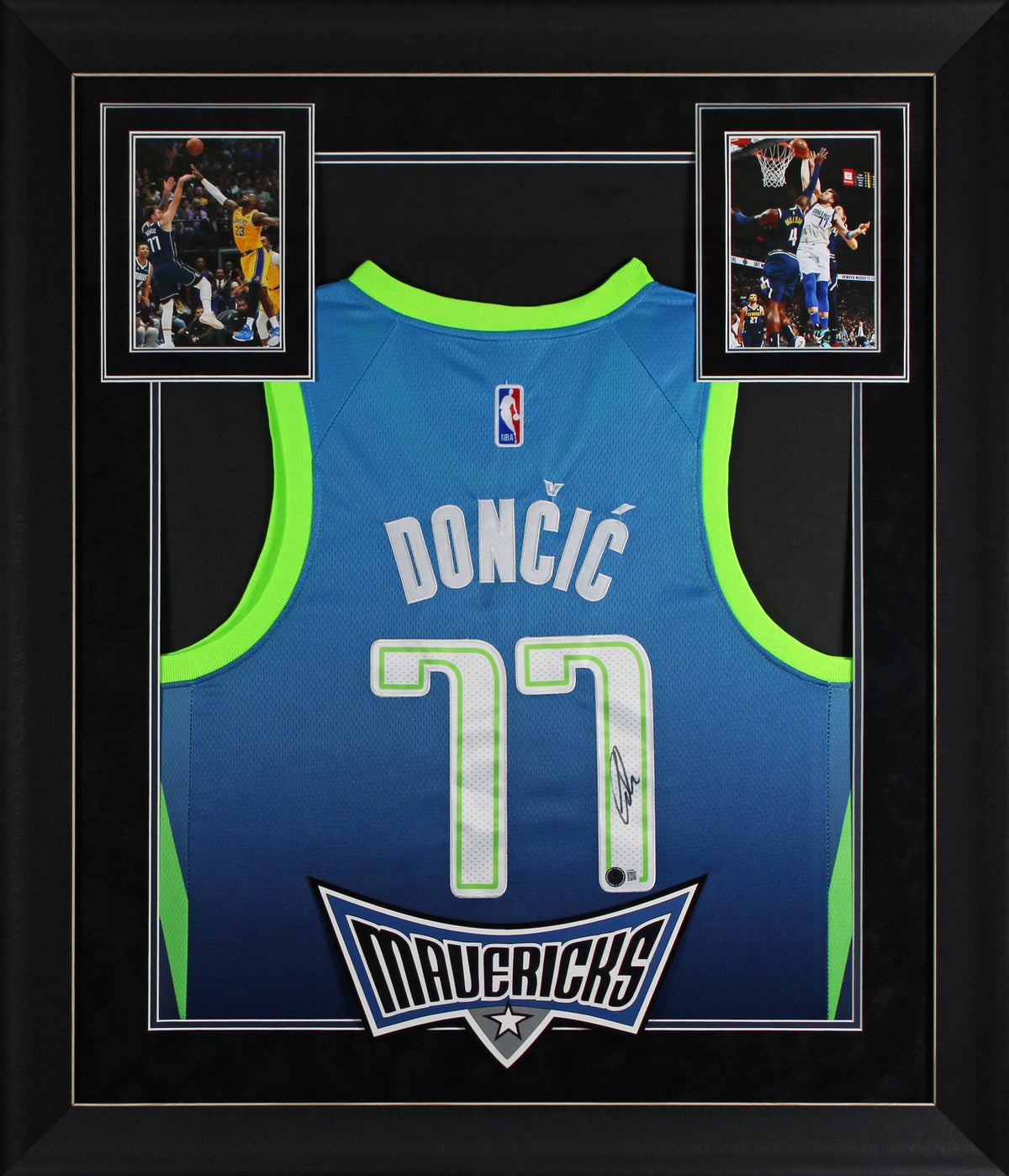 Mavericks Luka Doncic Authentic Signed Blue Nike Framed Jersey BAS #AE09906