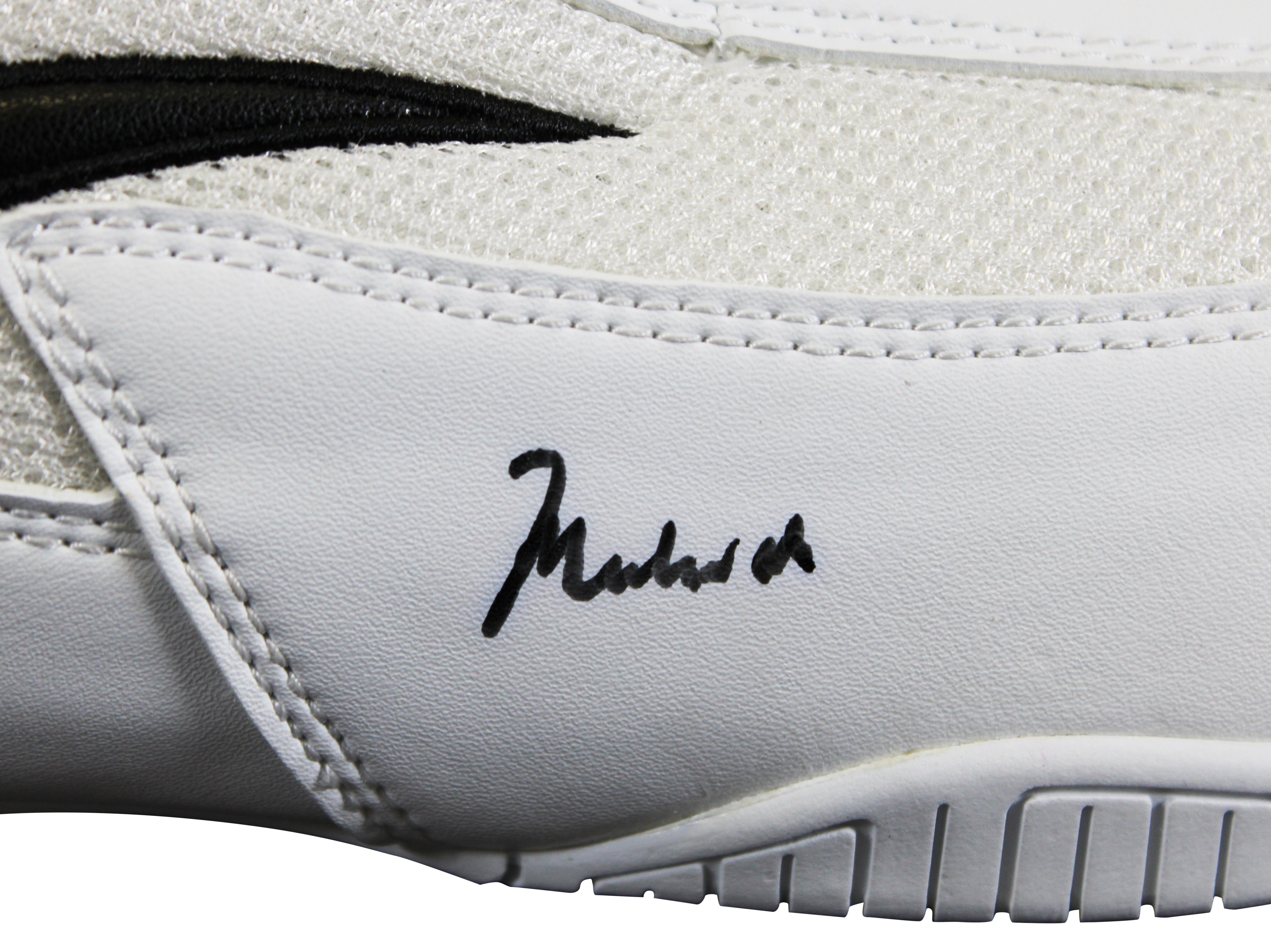 Muhammad Ali Signed White Everlast Boxing Shoe Size 11.5 Auto 10! PSA #4A54391