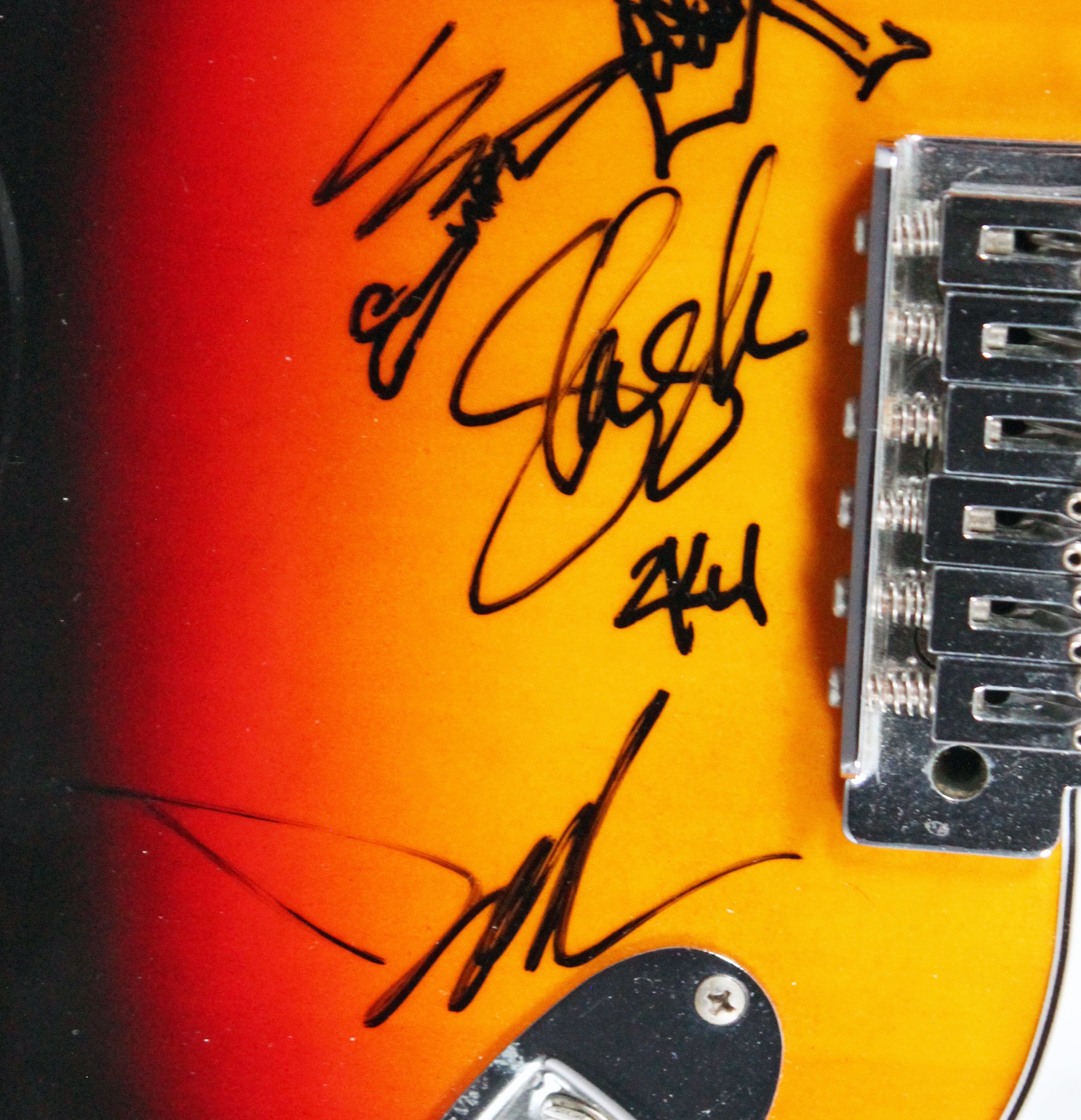 GNR(4) Slash, Sorum, McKagan & Reed Signed Guitar w/ Hand Drawn Sketch PSA