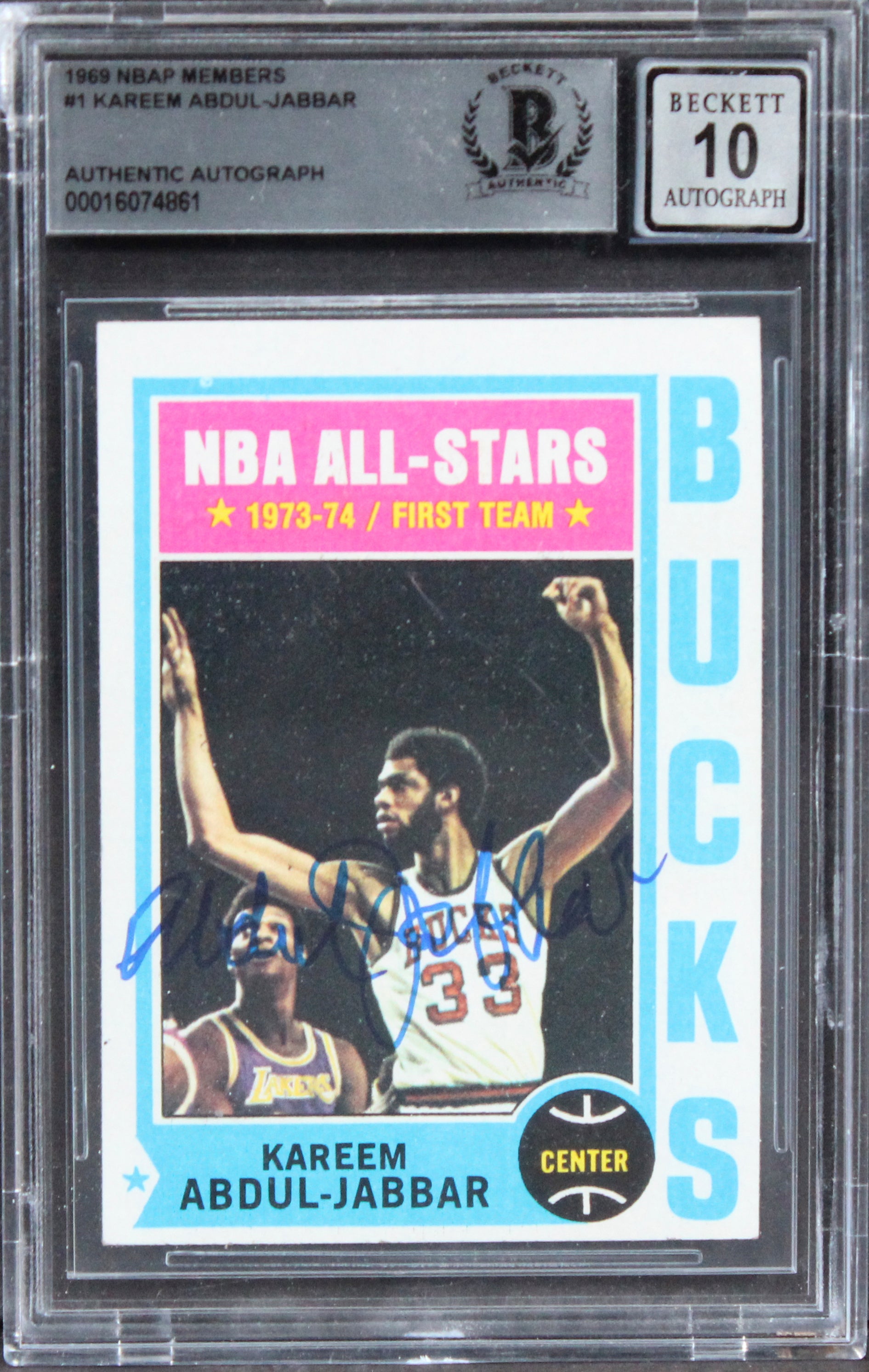 Kareem Abdul-Jabbar Signed 1969 NBAP Members Topps #1 Card Auto 10! BAS Slabbed