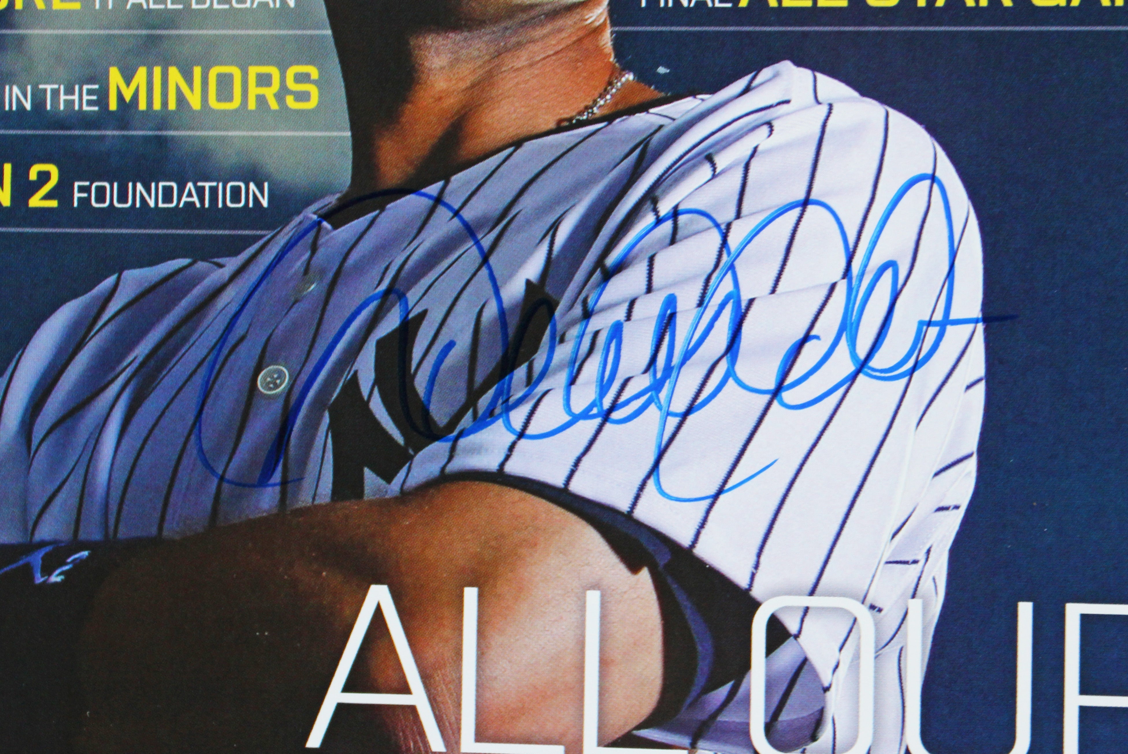 Yankees Derek Jeter Signed September 2014 Yankees Magazine MLB & BAS #AE64183