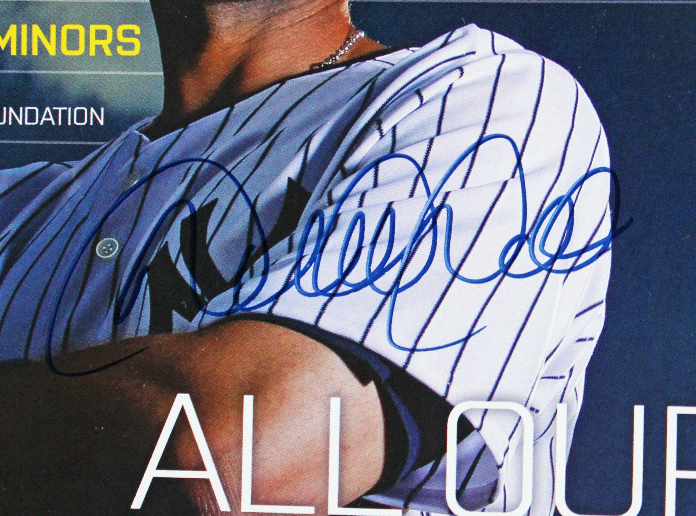 Yankees Derek Jeter Signed September 2014 Yankees Magazine MLB & BAS #AE64182