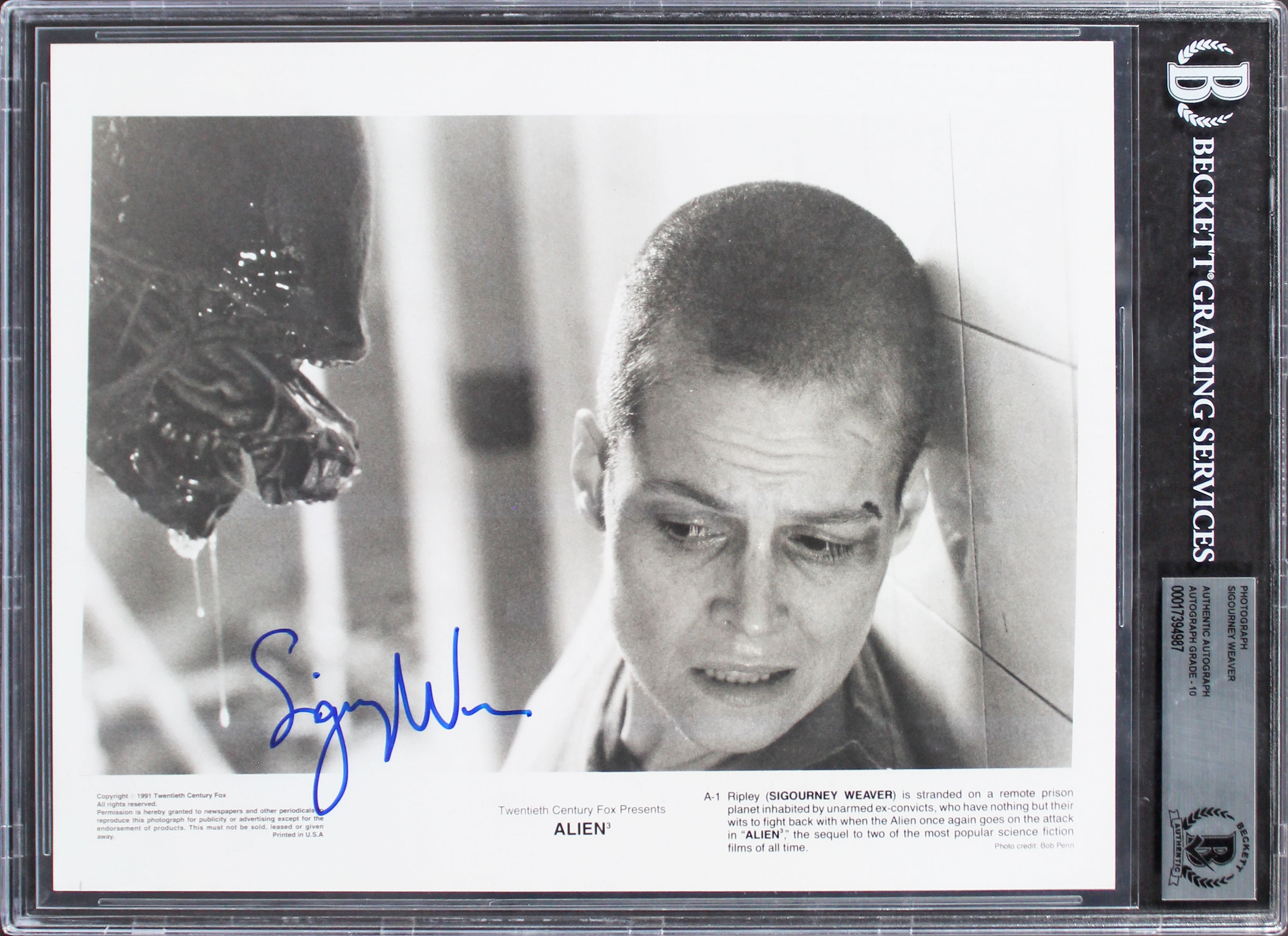 Sigourney Weaver Alien Signed 8x10 Promo Photo Auto Graded 10! BAS Slabbed