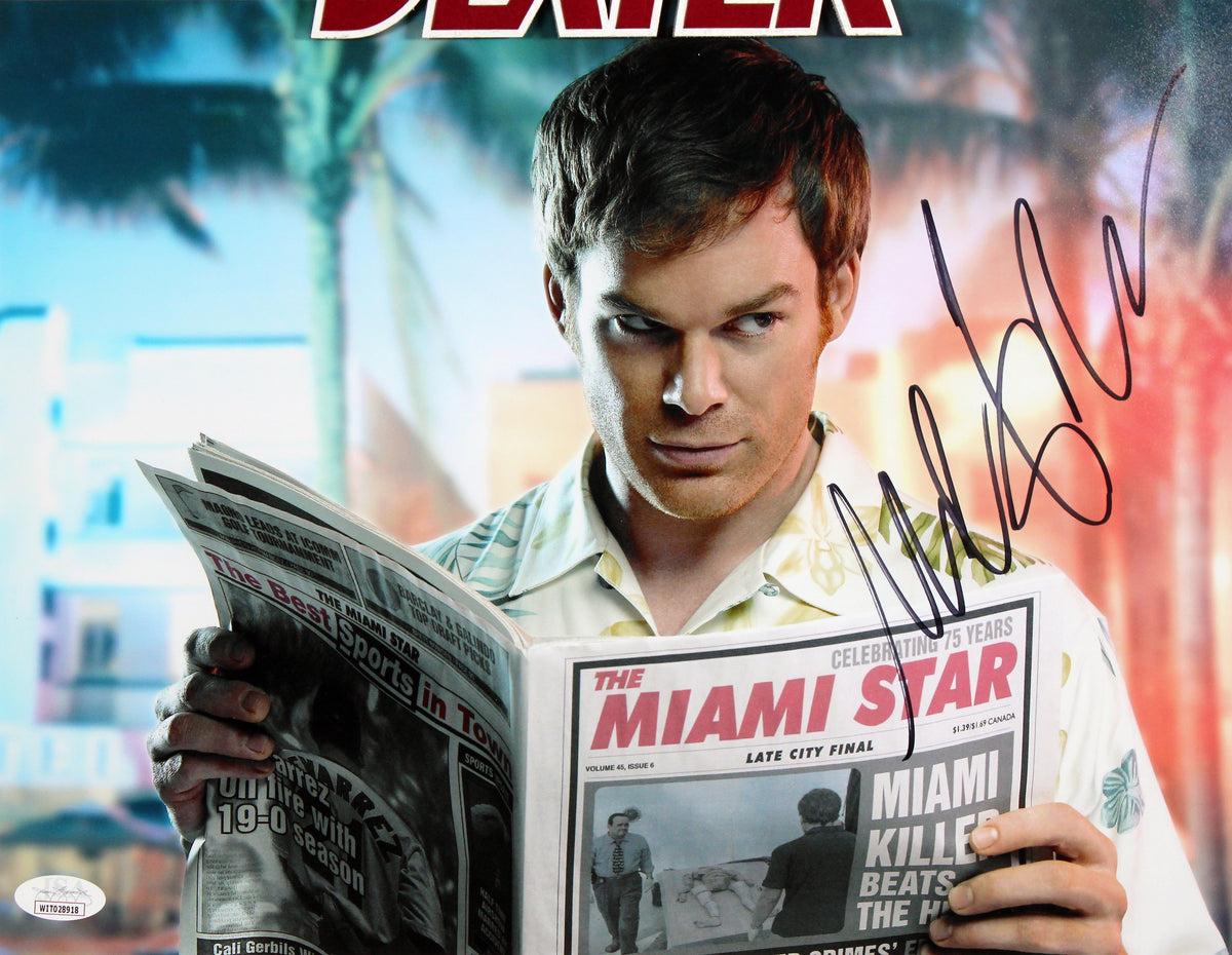 Michael C. Hall Dexter Signed 11x14 Framed Horizontal Photo JSA #WIT028918