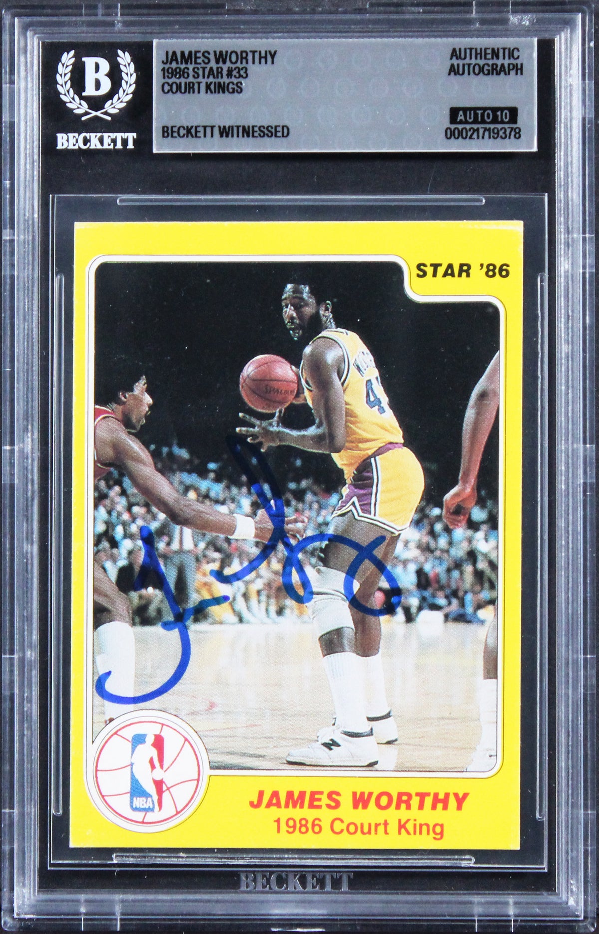 Lakers James Worthy Signed 1986 Star Court Kings #33 Card Auto 10! BAS Slabbed