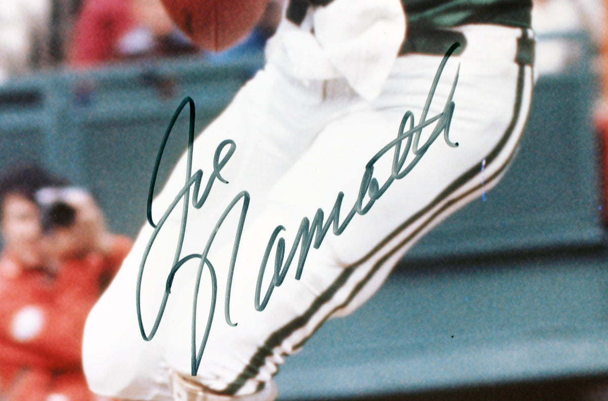 Jets Joe Namath Authentic Signed 16x20 Vertical Photo Autographed BAS #BN73502