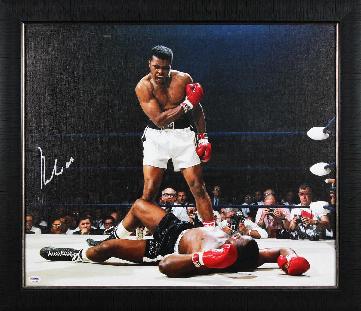 Muhammad Ali Authentic Signed & Framed 20x24 Canvas Auto 10! PSA/DNA #4A54186