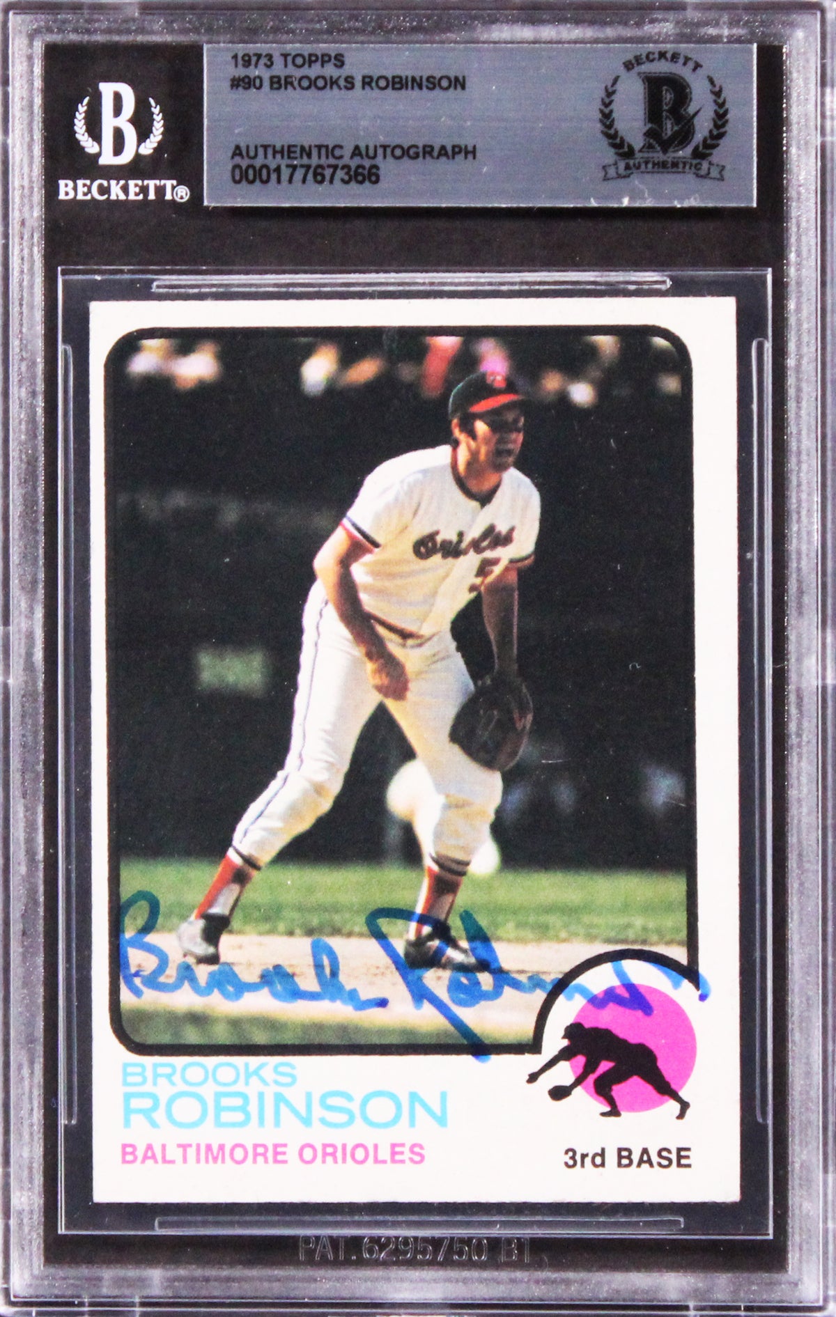 Orioles Brooks Robinson Authentic Signed 1973 Topps #90 Card BAS Slabbed