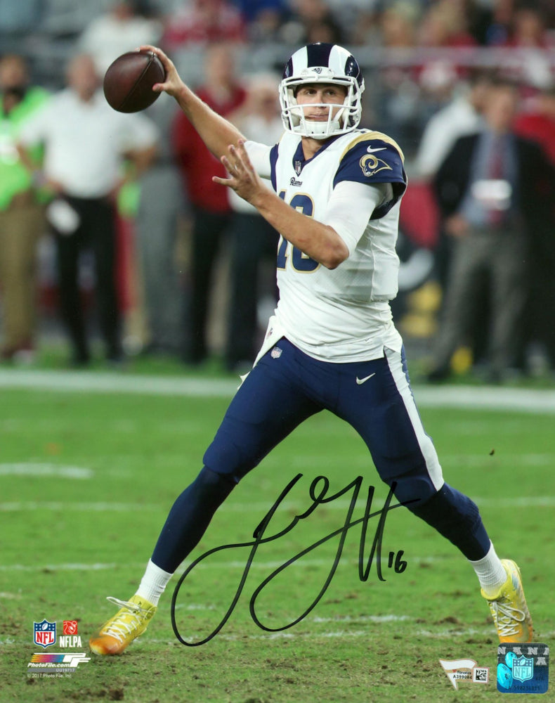 Rams Jared Goff Authentic Signed 11x14 Vertical Throwing Photo Fanatics